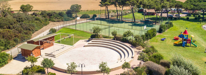 Parco piscine con giochi d'acqua