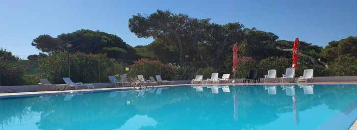 Sulla costa centro-occidentale della Sardegna