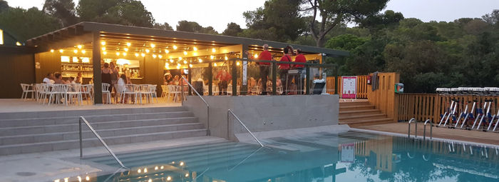 CAMPING SÈNIA CALA GOGO INTERNACIONAL  - calonge (Catalogna - Spagna) Camping con 10 piscine e 9 scivoli acquatici