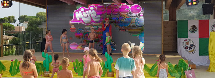 CAMPING SÈNIA CALA GOGO INTERNACIONAL  - calonge (Catalogna - Spagna) Camping con 10 piscine e 9 scivoli acquatici