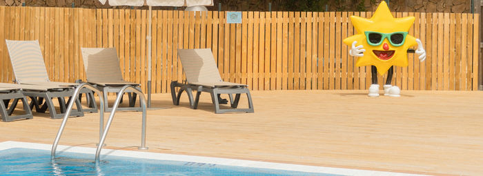 Lungo la vivace Costa Brava