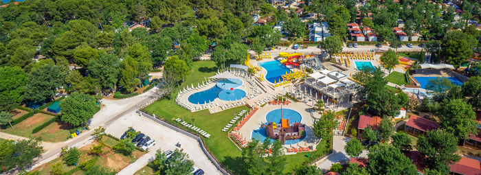 Family acquapark di 1.525 m² con 10 piscine