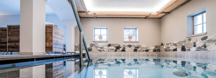 Immerso in un paesaggio alpino autentico