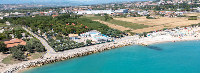 Fronte mare, ideale per famiglie