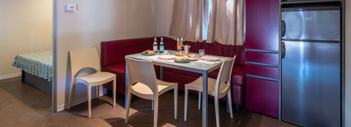 Fronte mare, in una pineta secolare