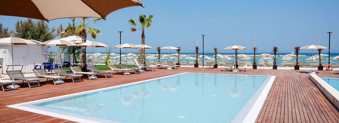 Moderno e funzionale, direttamente sul mare