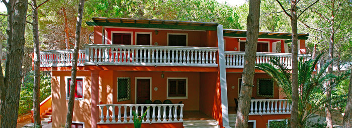 Immerso nel verde, sul Golfo di Orosei