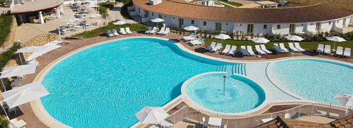 Elegante resort, con vista sul Golfo dell'Asinara