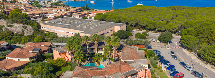 A 500 metri dal centro, con piscina