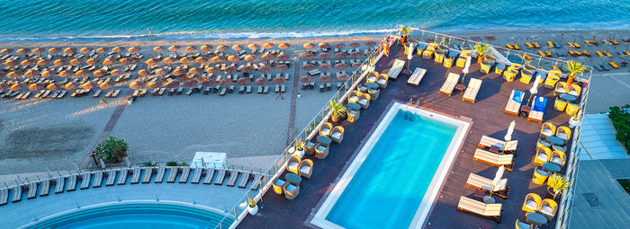 Per chi ama la tranquillità, la tradizione popolare ed il folclore