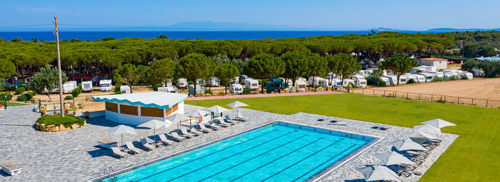 Parco acquatico di 13.000 mq