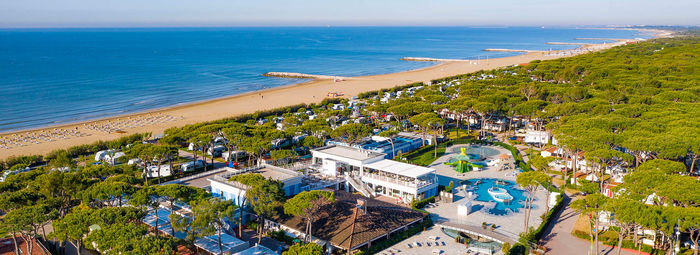 Area wellness di 1.840 mq e parco acquatico di 3.200 mq