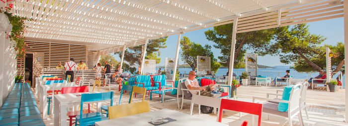 Affacciato sul mare nel cuore della Dalmazia