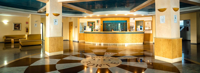 A 300 metri dalla spiaggia