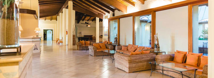 Sulla lunga spiaggia di sabbia finissima