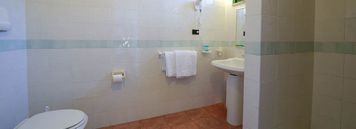 Costa Smeralda low budget