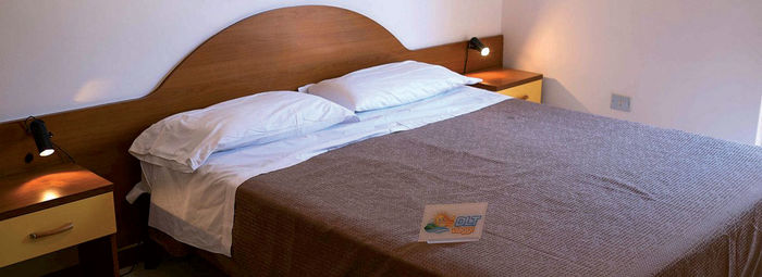 A 2,8 km dalla spiaggia, navetta inclusa