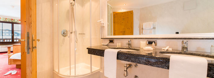 Alle pendici del Sassongher