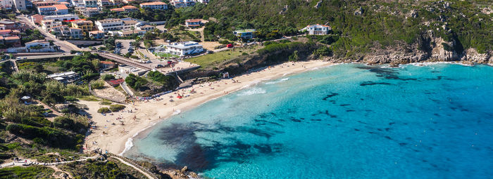 A 1 km dalla spiaggia di Rena Bianca