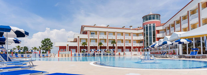 Moderno ed accogliente, in zona tranquilla