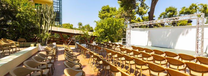 A 150 metri dalla spiaggia