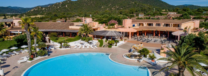 A 400 metri dalla spiaggia