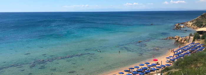 Mare cristallino e panorama incantevole
