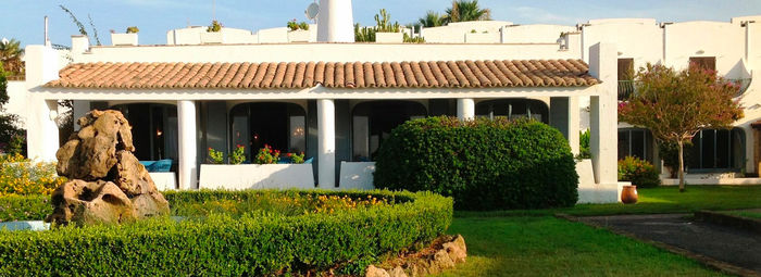 Mare cristallino e panorama incantevole