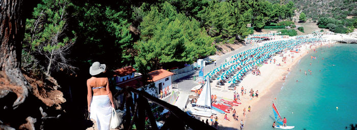 Nel cuore del Gargano, circondato dagli alberi secolari