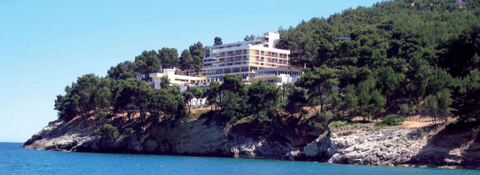 Nel cuore del Gargano, sul mare smeraldino