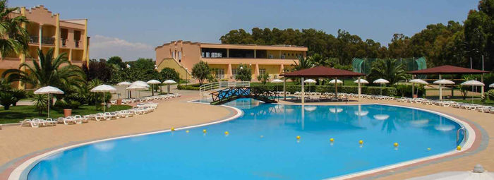 Affacciato sul Mar Ionio