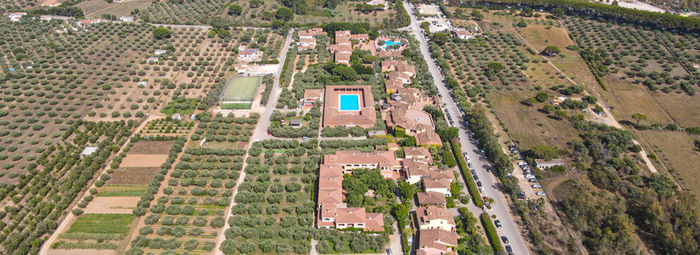 A 300 metri dalla spiaggia