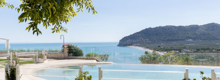 Vista incantevole sulla Baia di Mattinata