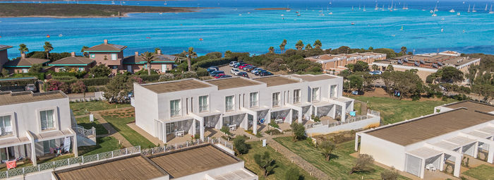 A 250 metri dalla spiaggia La Pelosa