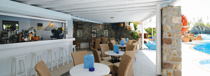 Atmosfera familiare, in tipico stile cicladico