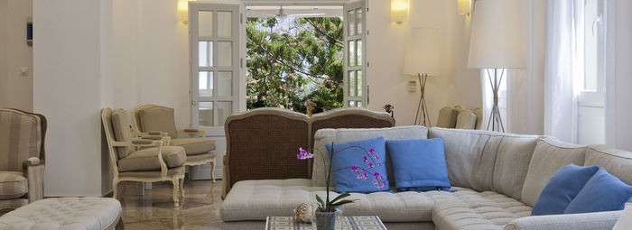 Atmosfera familiare, in tipico stile cicladico