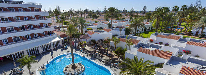 Aparhotel immerso nel verde, ideale per famiglie
