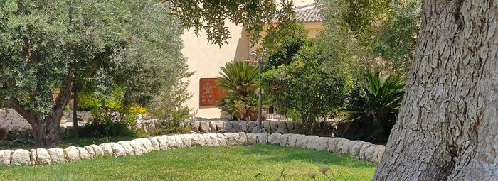 Antica masseria siciliana nell'oasi di Vendicari