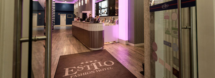 Design contemporaneo, atmosfera raffinata e posizione centrale
