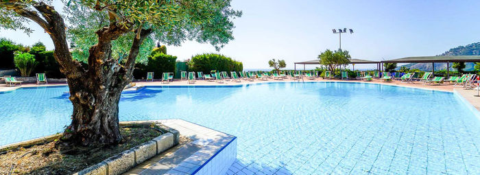 Villaggio panoramico tra gli uliveti affacciato sul Golfo di Squillace