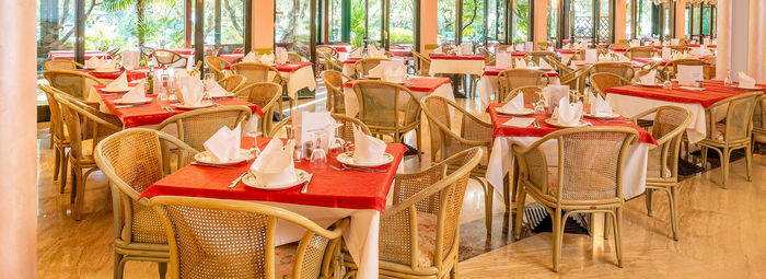 Immersa nel verde, con piscina