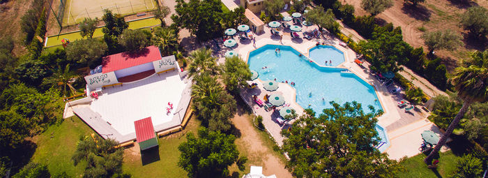 Oasi di relax immersa nel verde, fronte mare