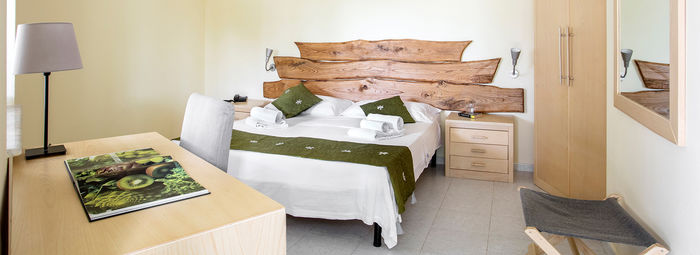 Oasi di relax immersa nel verde, fronte mare