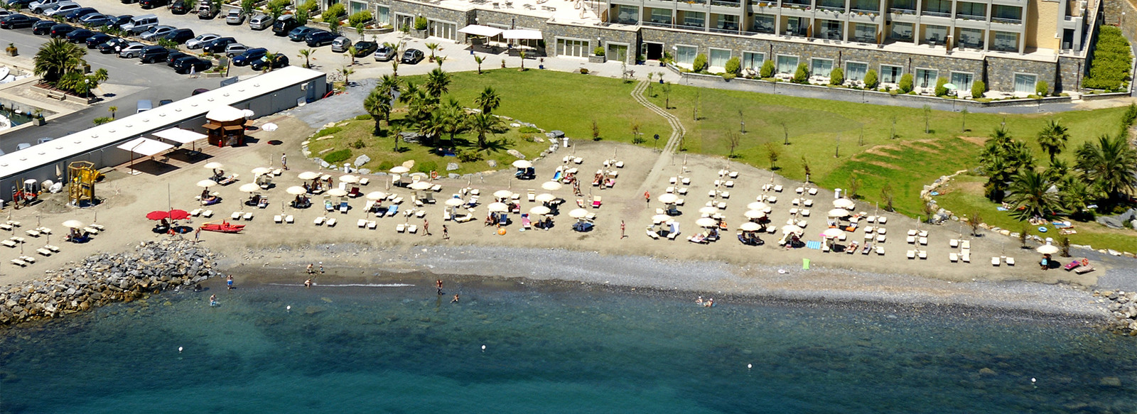 Liguria, Hotel 4* a Santo Stefano al Mare, mezza pensione, spiaggia inclusa, da € 105 a persona per soggiorno