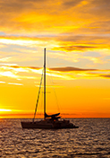 Un'esperienza di 2 ore in catamarano al tramonto da La Rochelle